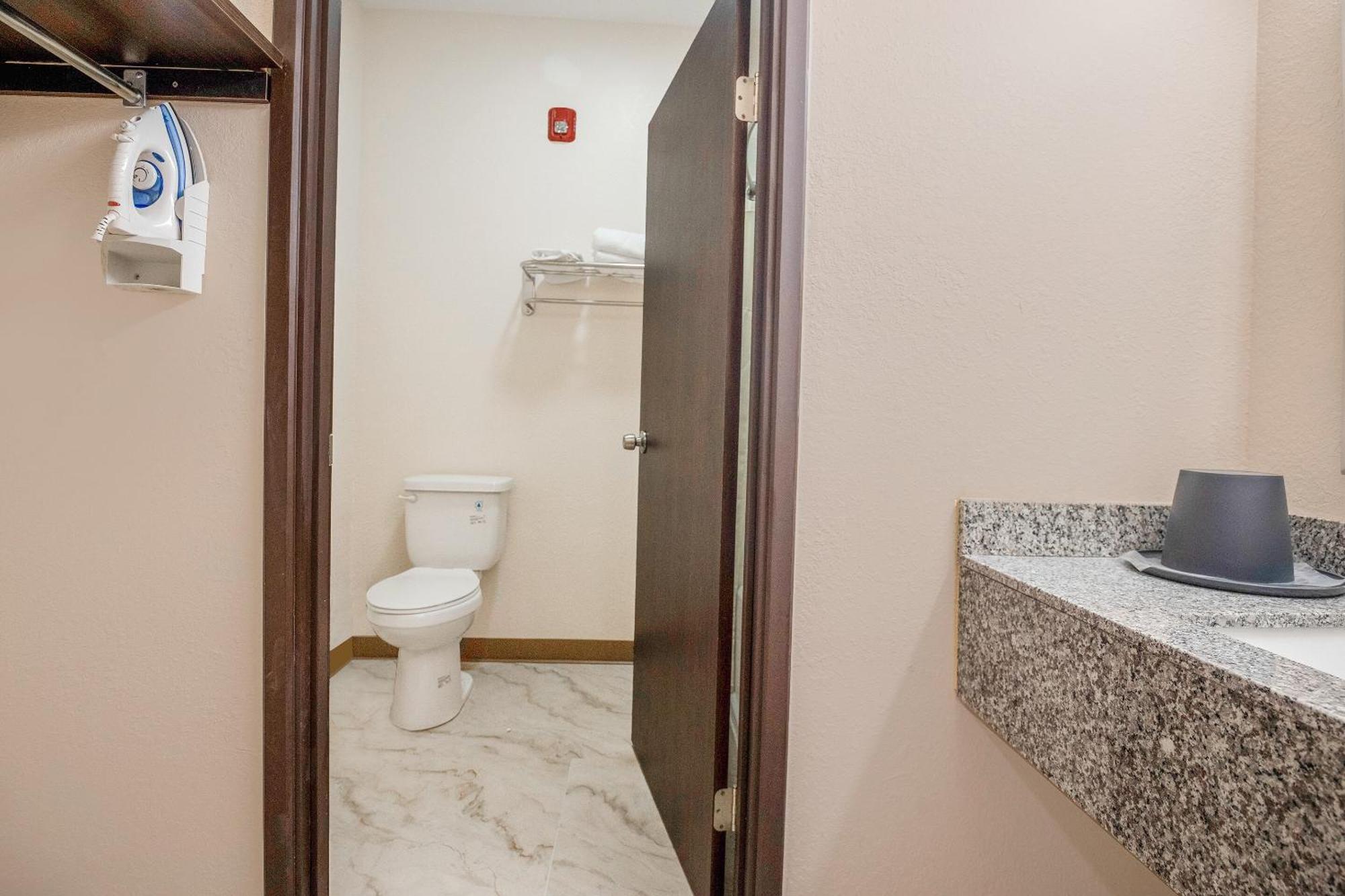 Oyo Hotel Adairsville Calhoun South I-75 المظهر الخارجي الصورة
